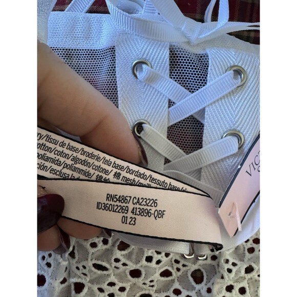 Victoria’s Secret Underwear Lot Five Pair Retail 125 NWT - Picture 14 of 15